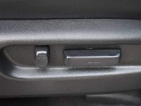 Used 2018 Honda Pilot EX-L image 12