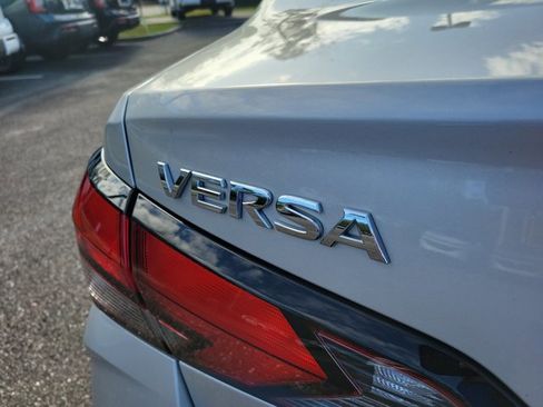 Used 2024 Nissan Versa S w/ S Plus Package image 7