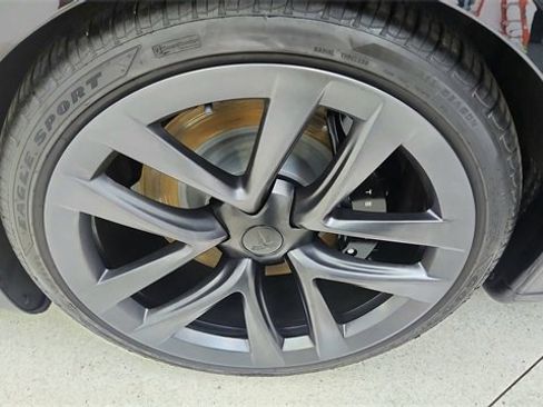 Used 2023 Tesla Model S Standard Range image 59