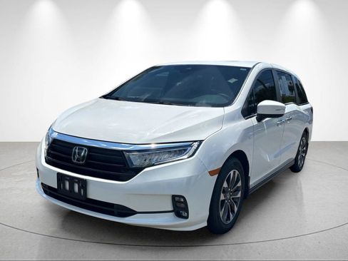 Used 2024 Honda Odyssey EX-L image 1