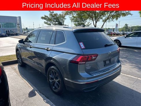 Used 2022 Volkswagen Tiguan SE FWD image 9