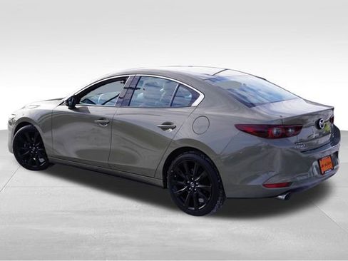 Used 2024 MAZDA MAZDA3 s image 8