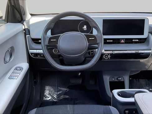 Certified 2024 Hyundai Ioniq 5 SEL AWD/4WD image 5