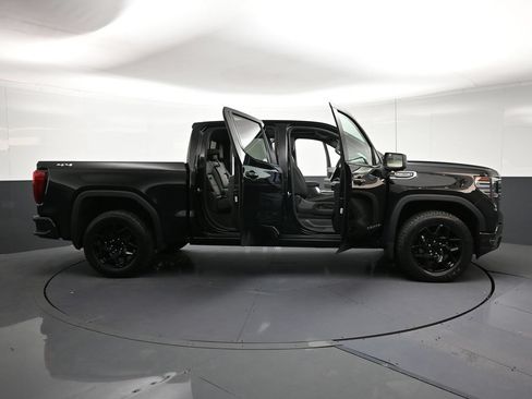 Used 2023 GMC Sierra 1500 SLT w/ SLT Premium Plus Package AWD/4WD image 32