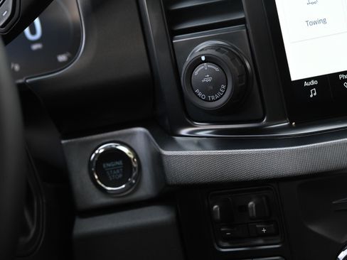 Used 2026 Ford F250 Platinum image 26