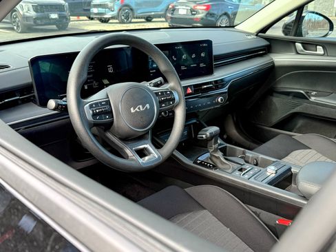 Certified 2025 Kia K5 LXS image 10