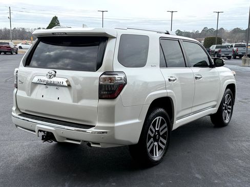 Used 2018 Toyota 4Runner Limited image 5