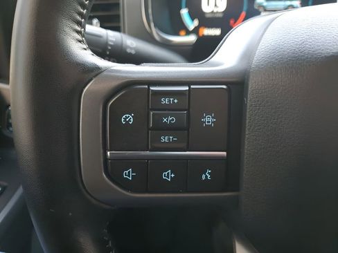 Used 2022 Ford F150 Lariat image 33