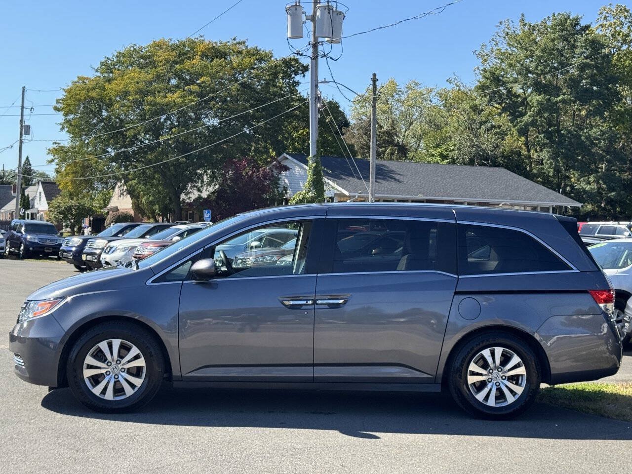 Used 2014 Honda Odyssey EX image 4