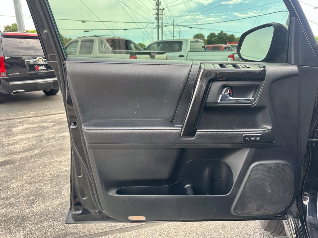 Used 2021 Toyota 4Runner Nightshade AWD/4WD image 15