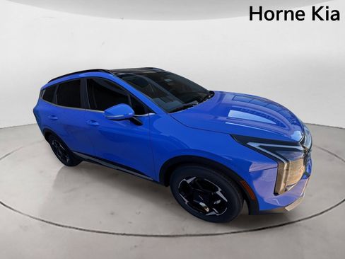 New 2026 Kia Sportage EX w/ EX Panorama Roof Package FWD image 3