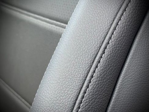 New 2026 Mercedes-Benz GLC 300 4MATIC image 28