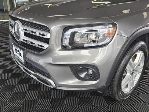 Used 2023 Mercedes-Benz GLB 250 4MATIC image 10