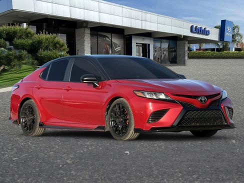 Used 2020 Toyota Camry TRD image 9