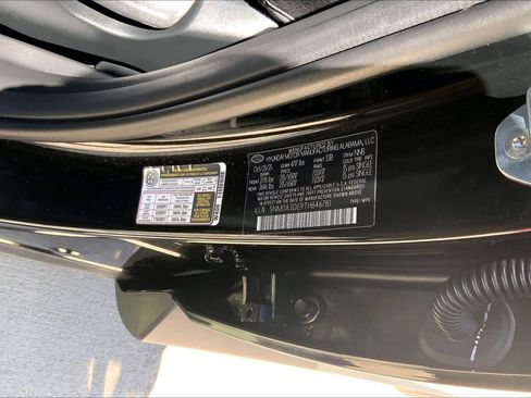Used 2026 Hyundai Tucson SE FWD image 34