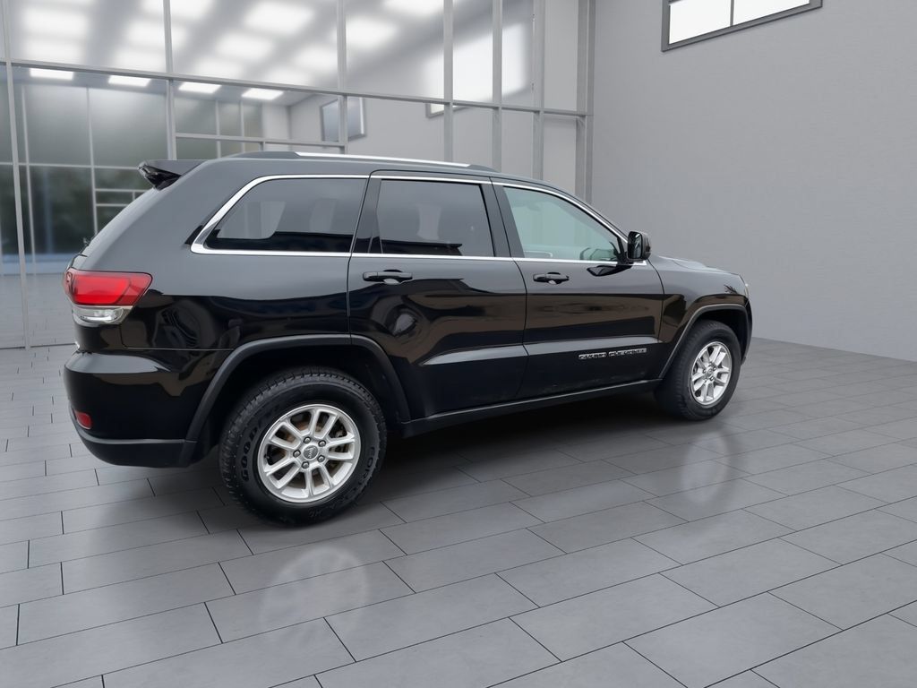 Used 2020 Jeep Grand Cherokee Laredo w/ Security & Convenience Group AWD/4WD image 8