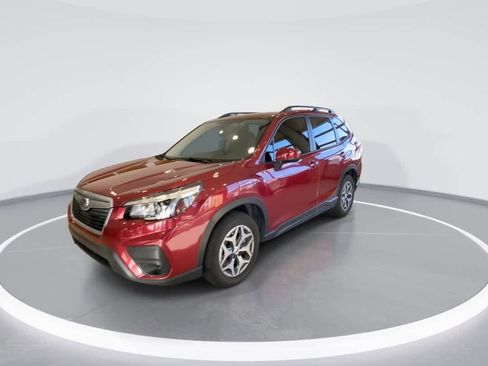 Used 2020 Subaru Forester Premium image 4