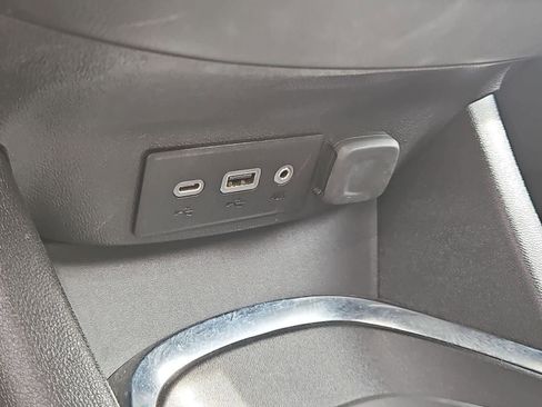 Used 2024 Chevrolet Malibu LT image 29