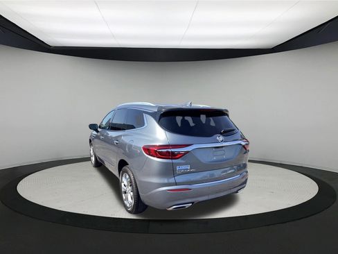 Used 2021 Buick Enclave Avenir w/ Avenir Technology Package AWD/4WD image 6