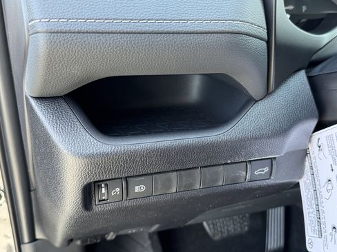 New 2025 Toyota RAV4 XLE image 17