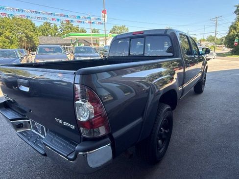 Used 2013 Toyota Tacoma 4x4 Double Cab w/ SR5 Pkg image 5