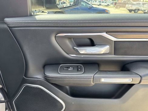 Used 2021 RAM 1500 Laramie RWD image 14