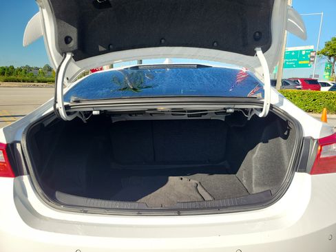 Used 2024 Chevrolet Malibu RS image 27