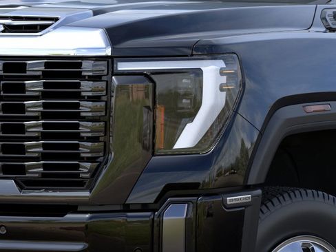 New 2026 GMC Sierra 3500 Denali Ultimate image 11
