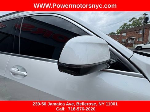 Used 2022 BMW X7 xDrive40i w/ Premium Package AWD/4WD image 14