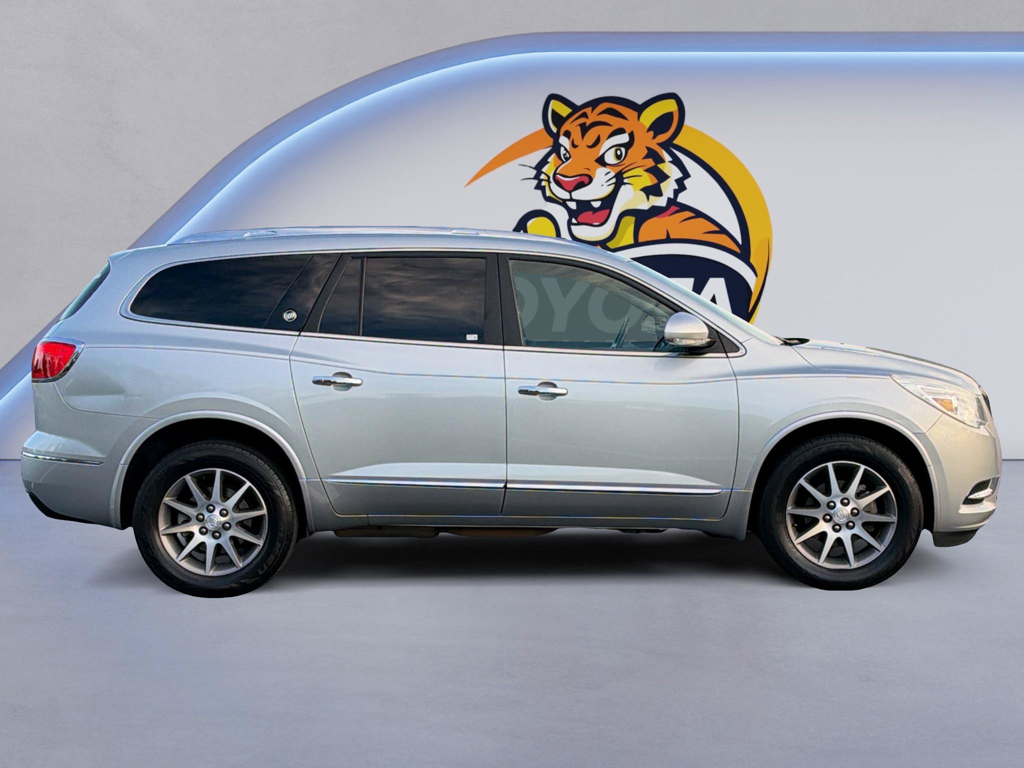 Used 2015 Buick Enclave Leather FWD image 4