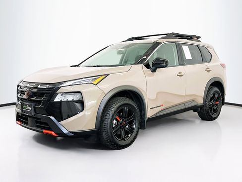 Used 2025 Nissan Rogue SV w/ Rock Creek Premium Package image 3