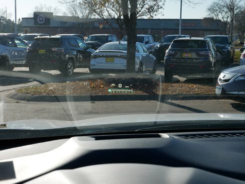 Used 2024 Buick Enclave Premium image 33