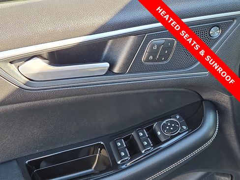 Used 2019 Ford Edge ST w/ Convenience Package image 13