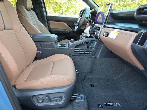 New 2026 Toyota 4Runner Limited AWD/4WD image 14