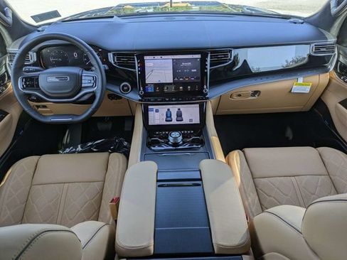 New 2026 Jeep Grand Wagoneer Summit AWD/4WD image 17