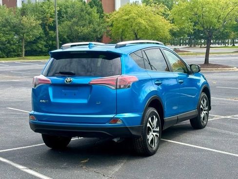 Used 2016 Toyota RAV4 LE FWD image 7