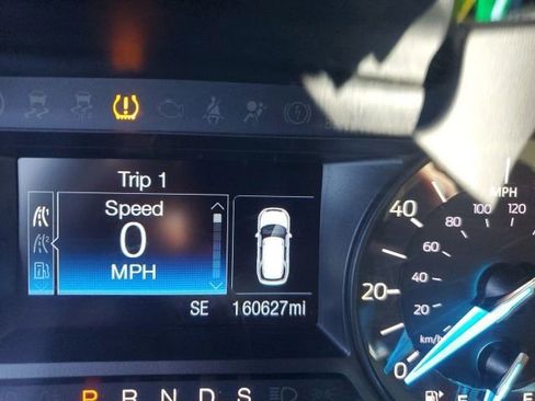 Used 2017 Ford Explorer 4WD image 11