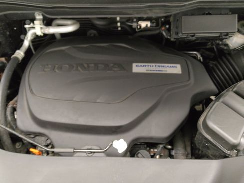 Used 2017 Honda Pilot Touring image 30