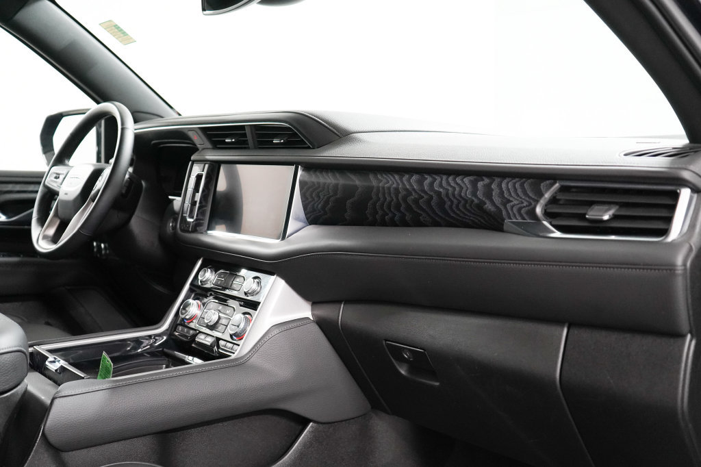 Used 2023 GMC Yukon Denali AWD/4WD image 23