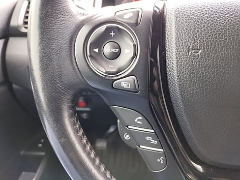 Used 2016 Honda Pilot Elite image 20