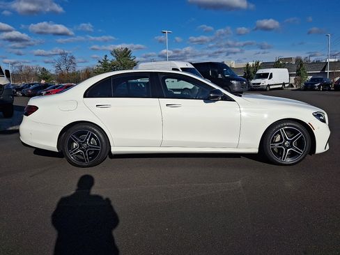 Used 2021 Mercedes-Benz E 350 4MATIC Sedan image 7