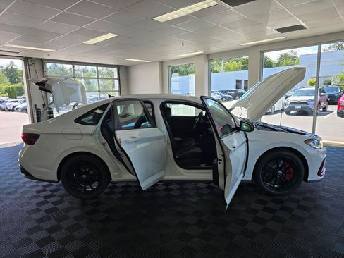 New 2026 Volkswagen Jetta GLI Autobahn FWD image 16