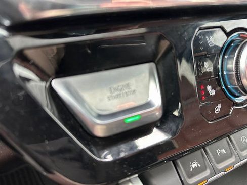 Used 2024 GMC Sierra 1500 Denali Ultimate AWD/4WD image 29