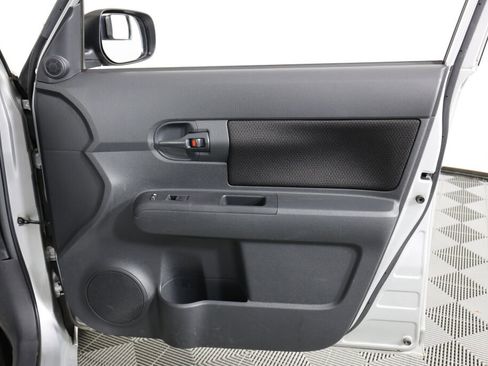 Used 2008 Scion xB Base image 25