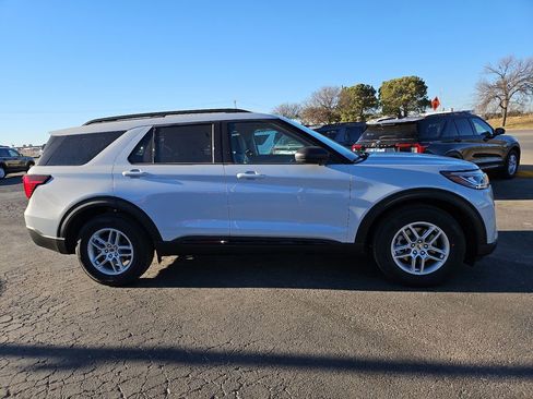 New 2026 Ford Explorer Active w/ Active Comfort Package image 14