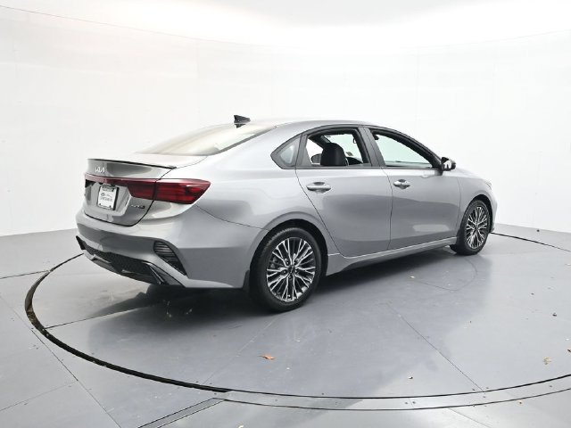 Used 2023 Kia Forte GT-Line w/ GT-Line Technology Package FWD image 7