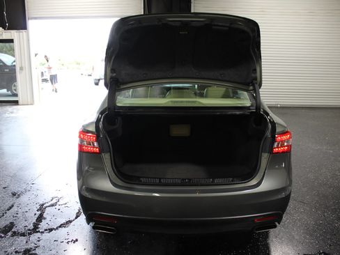 Used 2013 Toyota Avalon XLE Premium FWD image 36