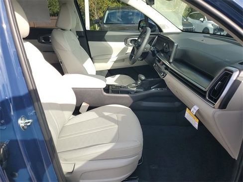 New 2026 Kia Sorento S image 7