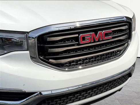 Used 2019 GMC Acadia SLE FWD image 33