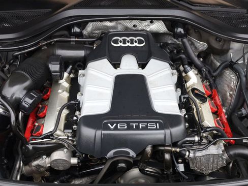 Used 2013 Audi A8 L 3.0T image 10
